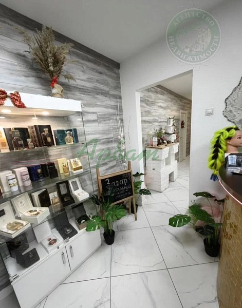 Коммерческая недвижимость, 100 кв.м. (№14172)