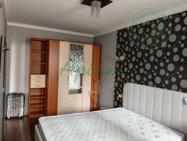 Снять 3-к квартиру, 98 кв.м. (№14673)