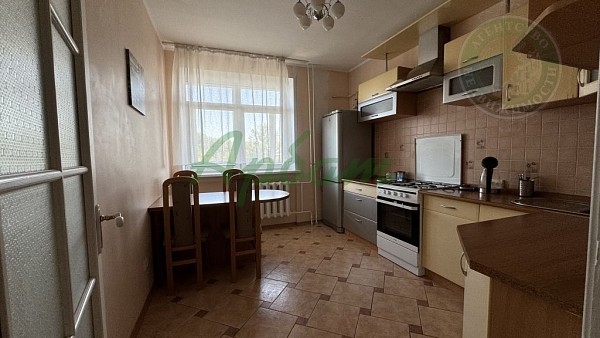 2-к квартира, 70 кв.м. (№14199)