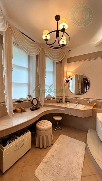 Дом, 841 кв.м. (№14098) Дом, 841 кв.м. (№14098)