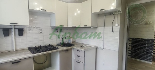 Снять 4-к квартиру, 61 кв.м. (№14668)