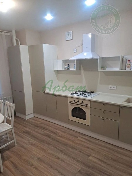 Снять 1-к квартиру, 42 кв.м., Пролетарский р-н, Оснабрюкская ул, 12