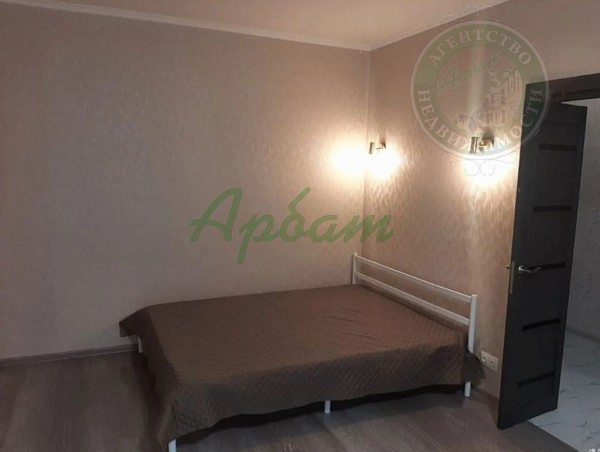 Снять 1-к квартиру, 37 кв.м. (№14842)