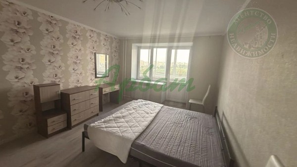 Снять 1-к квартиру, 44 кв.м. (№14644)