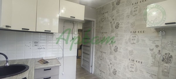 Снять 4-к квартиру, 61 кв.м. (№14668)
