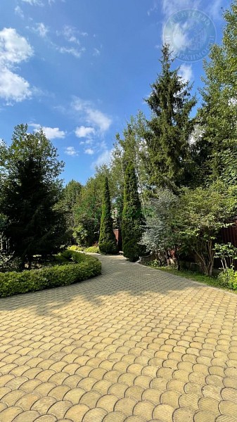 Дом, 841 кв.м. (№14712)