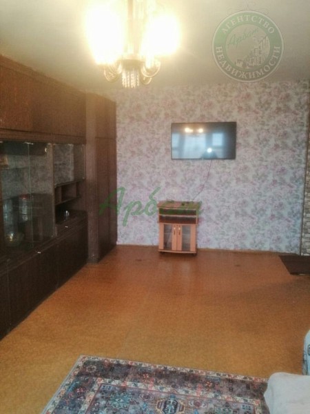 3-к квартира, 70 кв.м., Октябрьская, 14