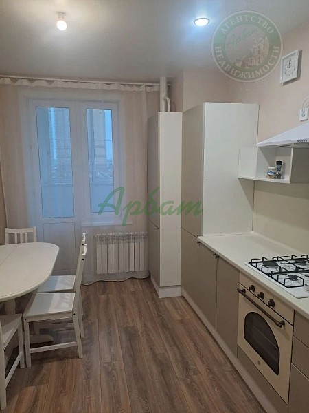 Снять 1-к квартиру, 42 кв.м., Пролетарский р-н, Оснабрюкская ул, 12 (№14562)