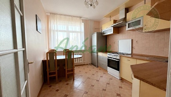 2-к квартира, 70 кв.м. (№14837)