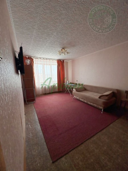 Снять 3-к квартиру, 71 кв.м. (№14505)