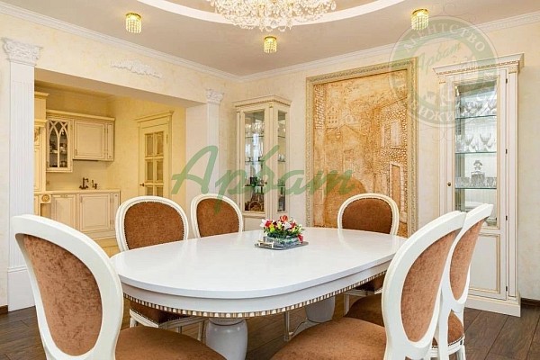 4-к квартира, 155 кв.м. (№14984)