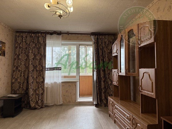 Снять 1-к квартиру, 38 кв.м. (№14990)