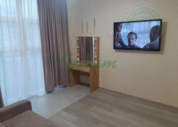 Снять 1-к квартиру, 37 кв.м. (№14842)