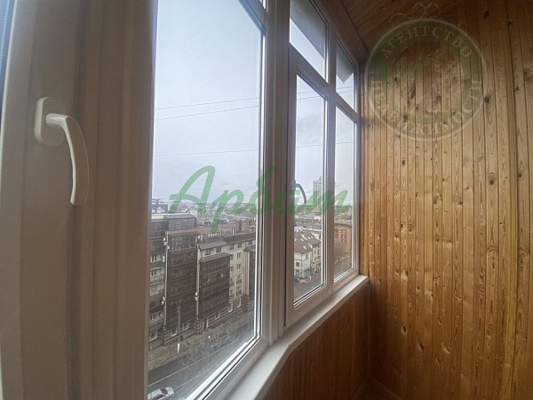 4-к квартира, 180 кв.м. (№13783)