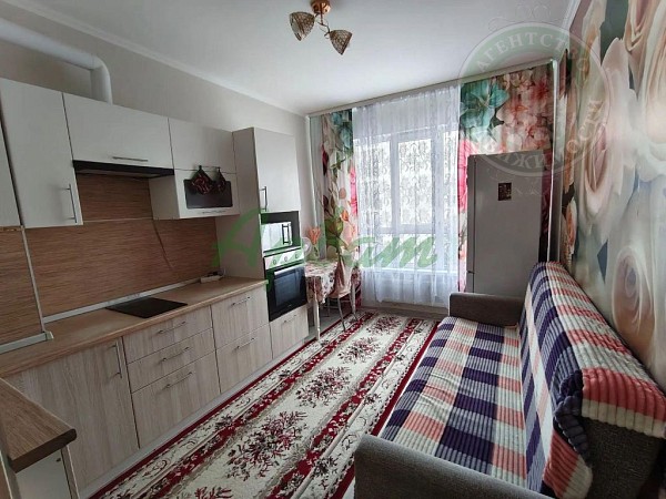 Снять 1-к квартиру, 39 кв.м. (№15011)