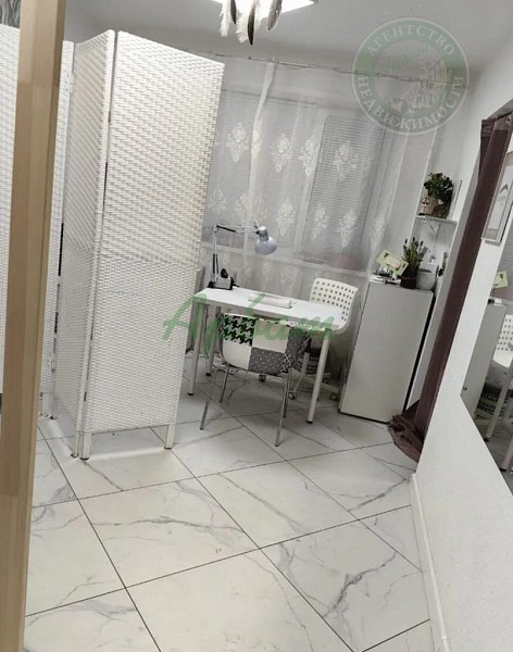 Коммерческая недвижимость, 100 кв.м. (№14452)