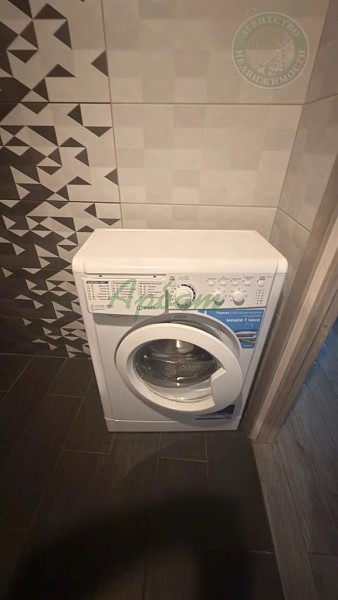 Снять 1-к квартиру, 44 кв.м. (№14693)