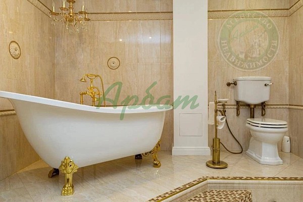 4-к квартира, 155 кв.м. (№14984)
