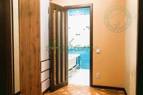 1-к квартира, 49 кв.м. (№15013)