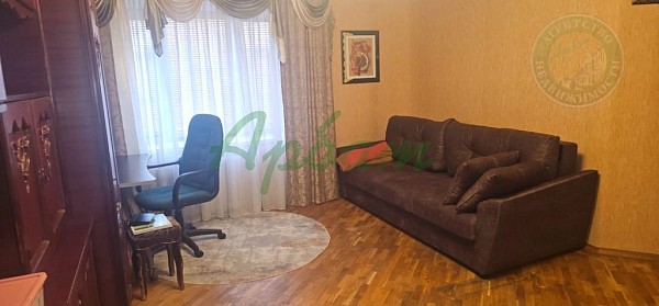 Снять 2-к квартиру, 60 кв.м. (№13514) Снять 2-к квартиру, 60 кв.м. (№13514)