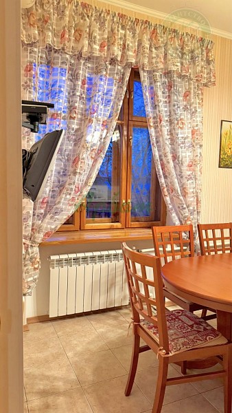 Дом, 260 кв.м. (№14240)