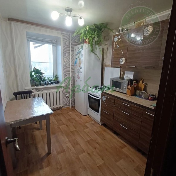 3-к квартира, 60 кв.м. (№14988)