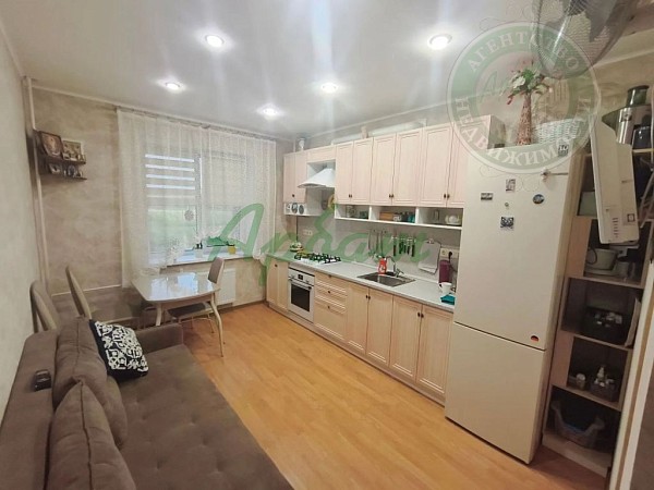 1-к квартира, 52 кв.м. (№14833)