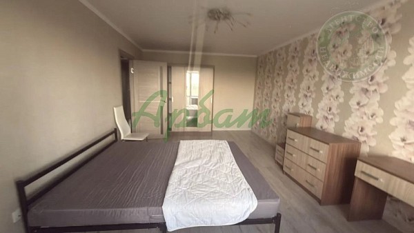 Снять 1-к квартиру, 44 кв.м. (№14693)