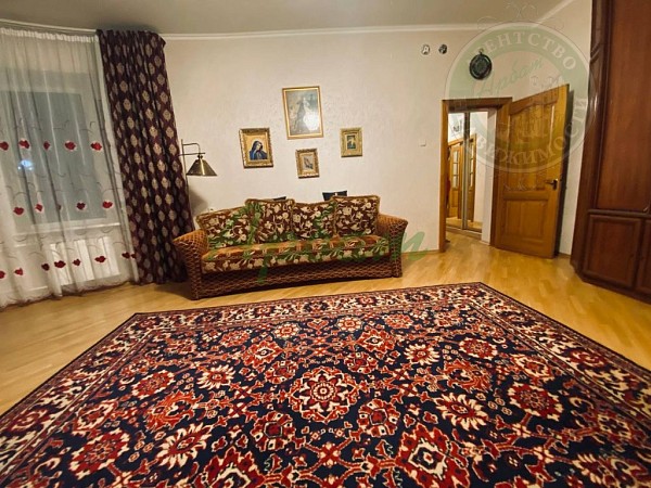 4-к квартира, 180 кв.м. (№14365)