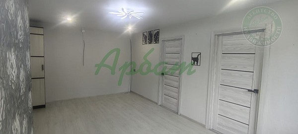 Снять 4-к квартиру, 61 кв.м. (№14668)