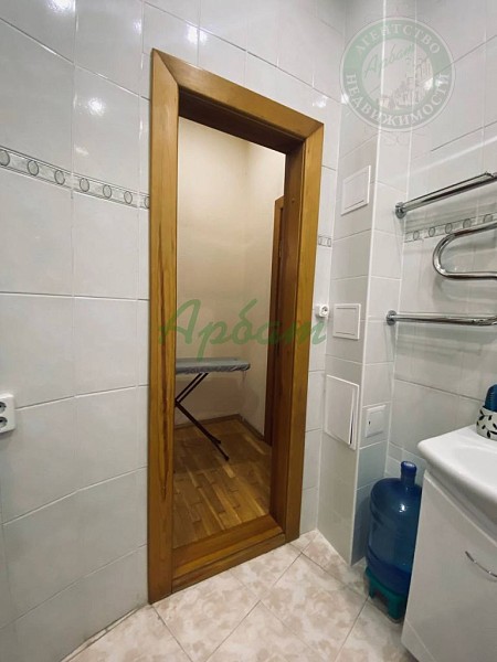 4-к квартира, 180 кв.м. (№14224)