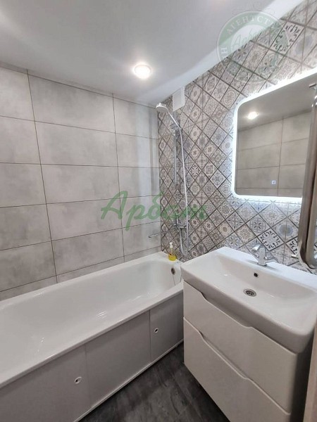 2-к квартира, 53 кв.м. (№13679)