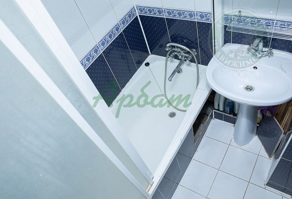 Снять 3-к квартиру, 67 кв.м. (№14996)