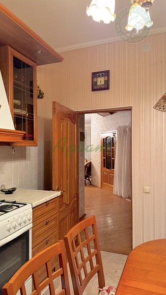 Дом, 260 кв.м. (№14240)