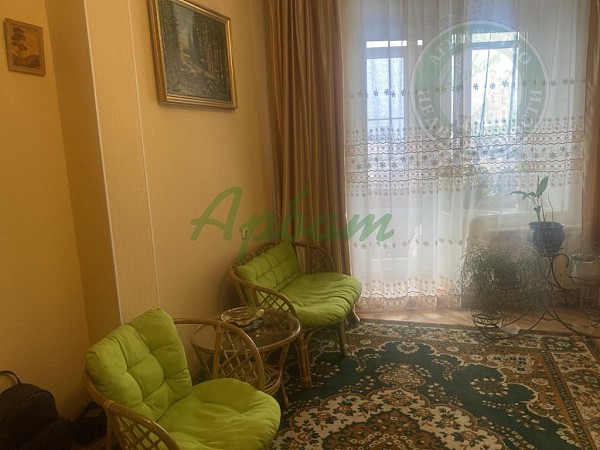 4-к квартира, 180 кв.м. (№13783)