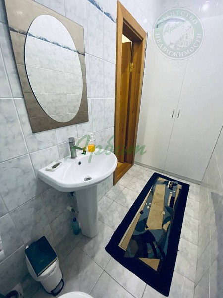 4-к квартира, 180 кв.м. (№14224)