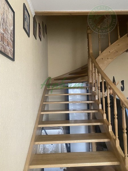 4-к квартира, 180 кв.м. (№14365)