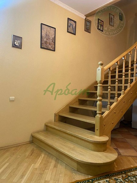 4-к квартира, 180 кв.м. (№13783)