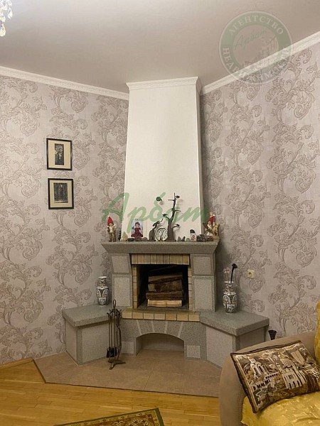 4-к квартира, 180 кв.м. (№14365)