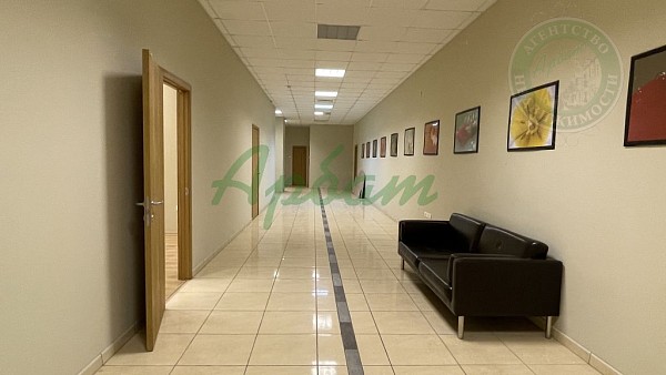 Офисное помещение, 300 кв.м. (№13617) Офисное помещение, 300 кв.м. (№13617)
