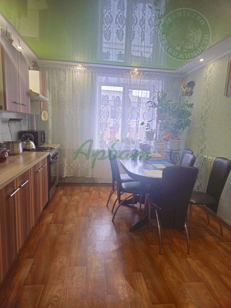 3-к квартира, 81 кв.м., Заволжский р-н, Садовая ул, 17 3-к квартира, 81 кв.м., Заволжский р-н, Садовая ул, 17