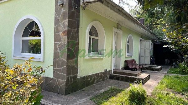 Дом, 841 кв.м. (№14236)