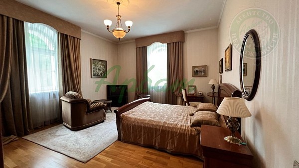 Дом, 841 кв.м. (№14098) Дом, 841 кв.м. (№14098)