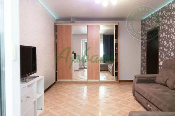 1-к квартира, 49 кв.м. (№15013)