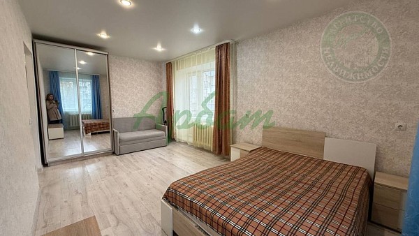 Снять 1-к квартиру, 30 кв.м. (№14161) Снять 1-к квартиру, 30 кв.м. (№14161)