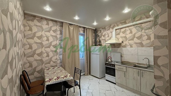 2-к квартира, 60 кв.м., Московский р-н, Гусева б-р, 57