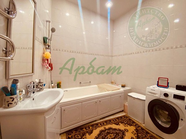 4-к квартира, 180 кв.м. (№14224)