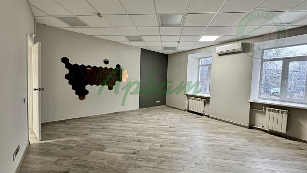 Аренда недвижимости, коммерческая, Центральный р-н, Советская ул, 8