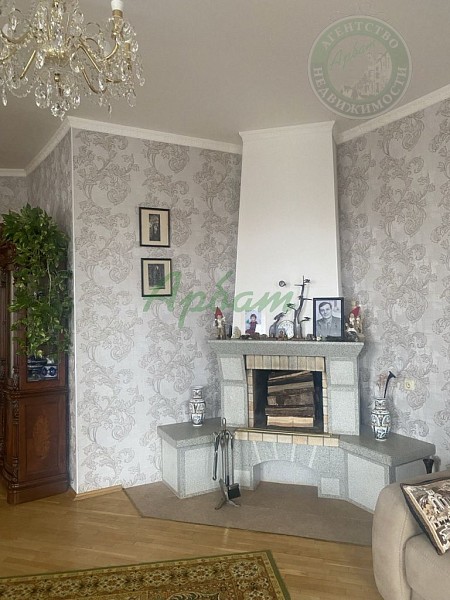 4-к квартира, 180 кв.м. (№14224)