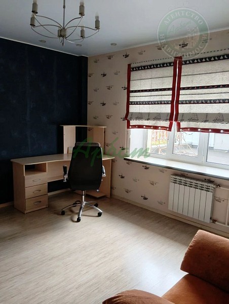 Снять 3-к квартиру, 98 кв.м. (№14673)